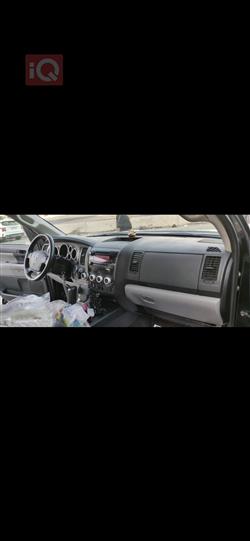 تويوتا سيكويا